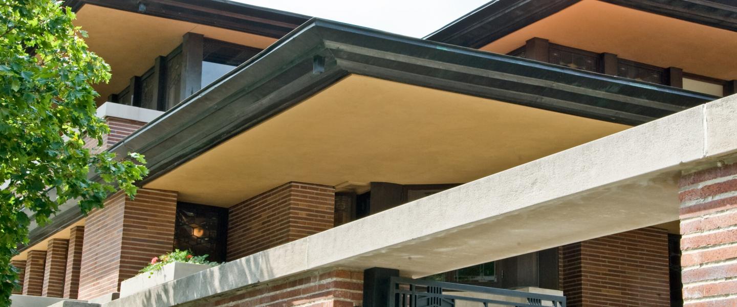 photo of Frank Lloyd Wright's Robie House